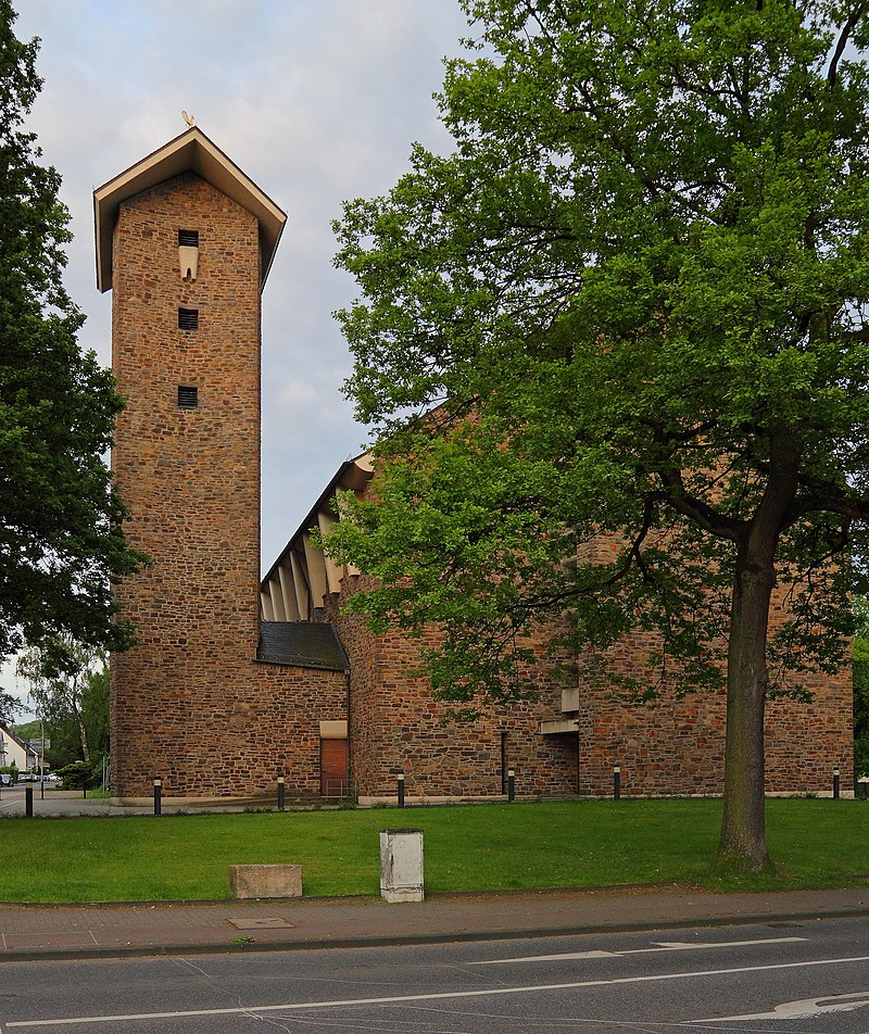 Pfarrkirche St. Joseph in Heidkamp