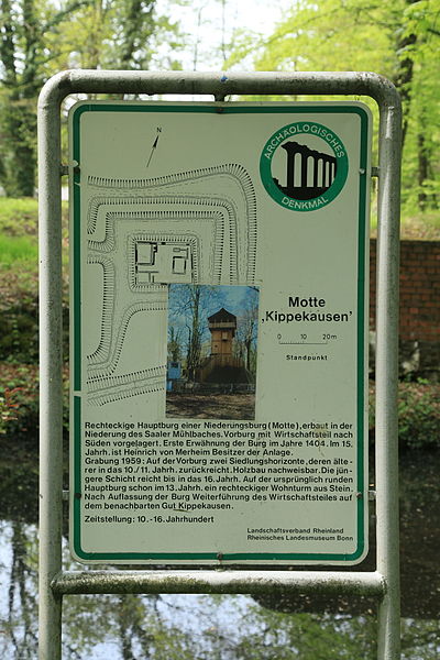 Bergisch_Gladbach_Refrath_-_Burgplatz_-_Motte_Kippekausen_01_ies